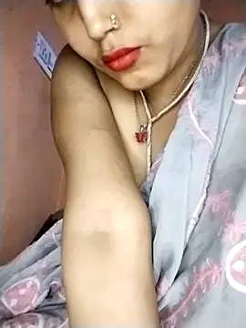 spicy_stella - Spicy_Stella's free webcam - UK Sex Cams