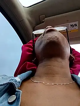 Jasmine_FullsShine webcam