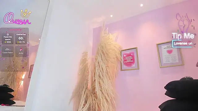 SunnyGilmoree webcam