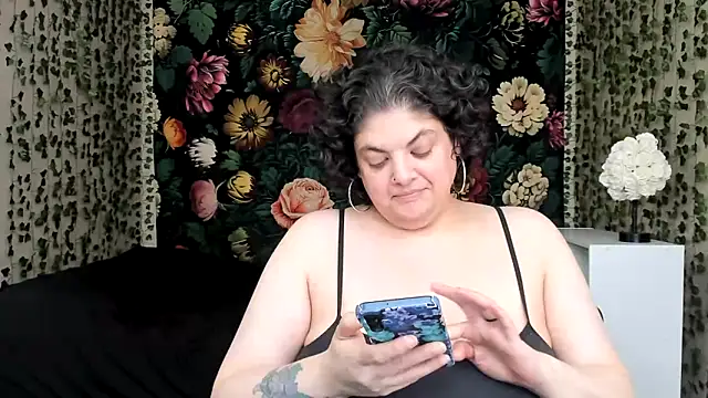 Exxxotic_Melons webcam