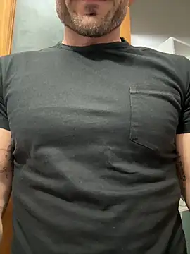 giovan2020 (Ask my age) - Hard&naked show