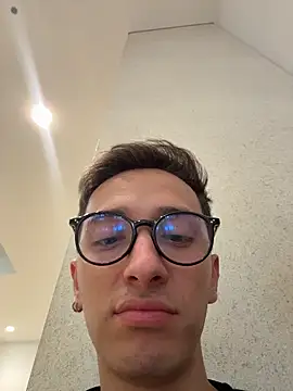 Thiago_Jones1 webcam