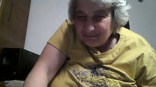 ExquisiteMature webcam