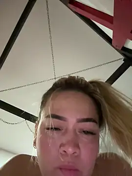 danielavegax (G young) - Flash pussy