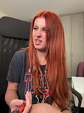 roxxydallas (F young) - Make this the best Birthday ever!!!