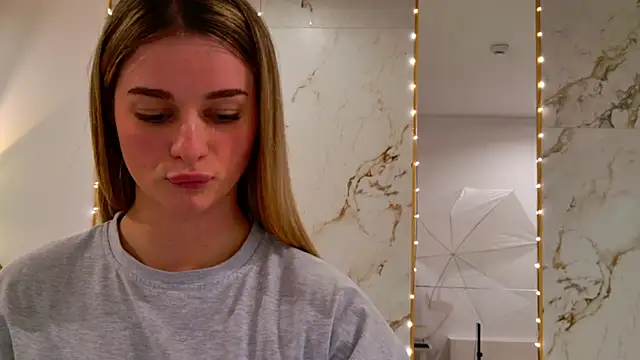 sweetylicky - SweetyLicky's free webcam - UK Sex Cams