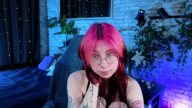 Alice_Nyx webcam
