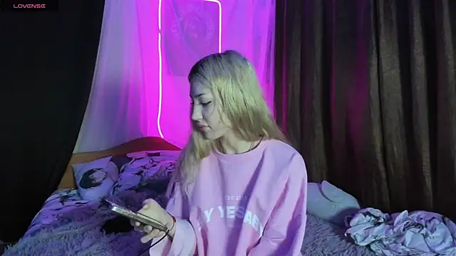 darkang3ix - DarkAng3IX's free webcam - UK Sex Cams