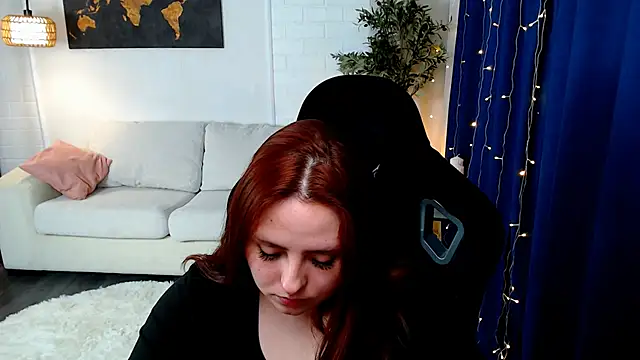 Hennessy_bunny webcam