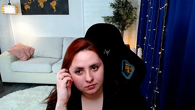 Hennessy_bunny webcam