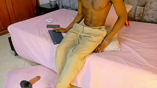 samirths_boy_ webcam