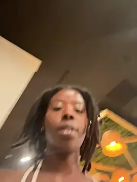 choclatepeaach webcam