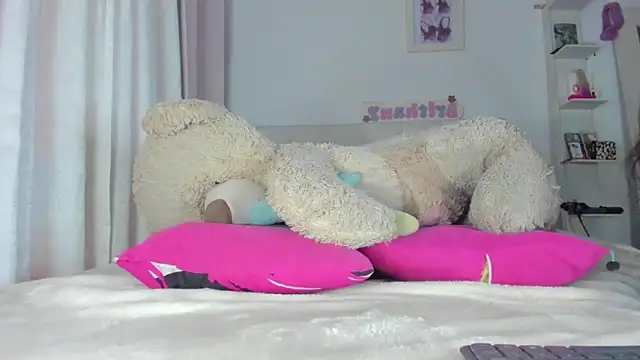 briitany_hot - Briitany_hot's free webcam - UK Sex Cams