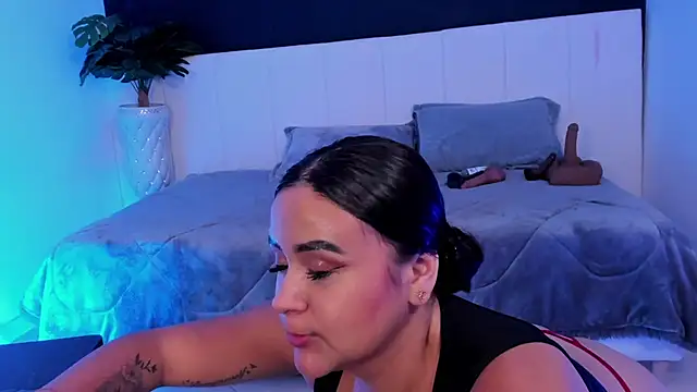 katia_bigboobs1 webcam