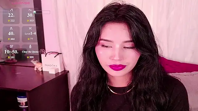 Miss_Charlottet webcam