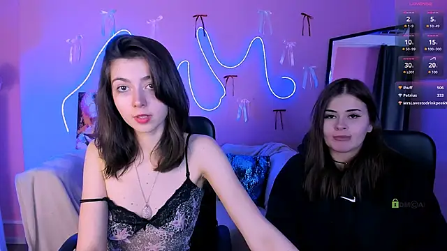 kitniss_dreamy webcam