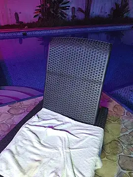 Webcam Model (Roma_xxx)  is live.Free join now!