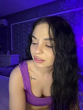 Olivia_Noor webcam