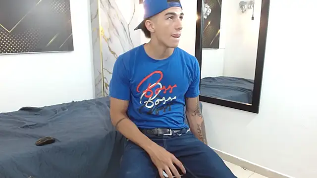 GoldenDesireX_ webcam