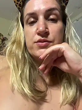 Bia_sexynovaes webcam