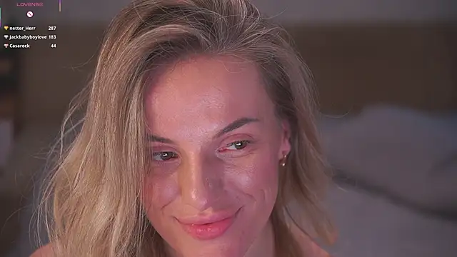 Vanille_Mystery webcam