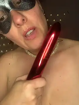 hotbrunettemass webcam