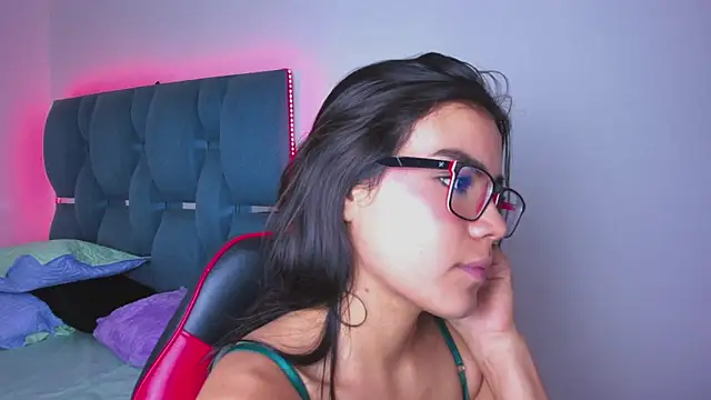 crazybaby_squirt webcam