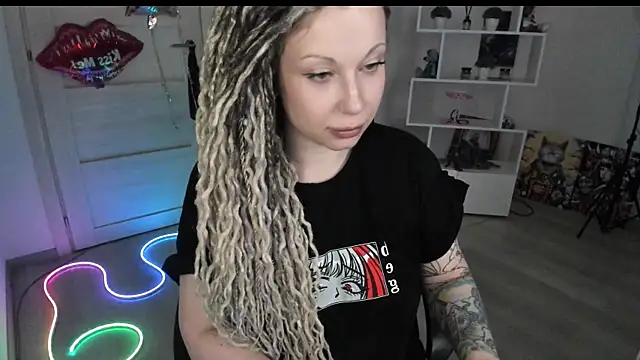 HoneySallyMoore webcam