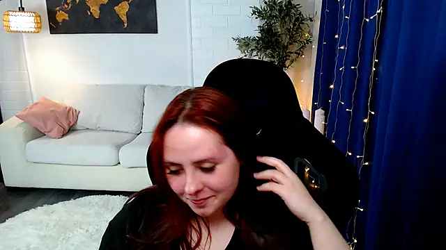 Hennessy_bunny webcam