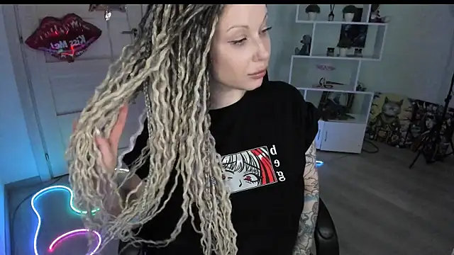 HoneySallyMoore webcam