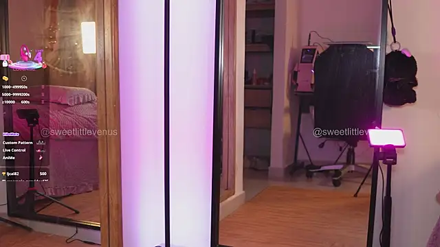 sweetlittlevenus webcam