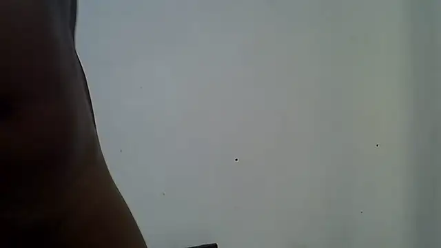 SexySlender_98 webcam