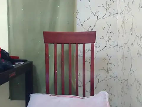 Yummy_Katrina webcam