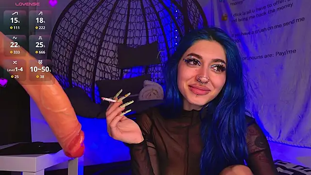 AriaVoss Stripchat cam model