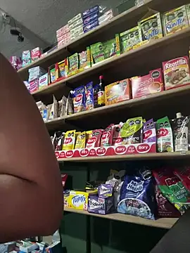 lannabellx Stripchat cam model