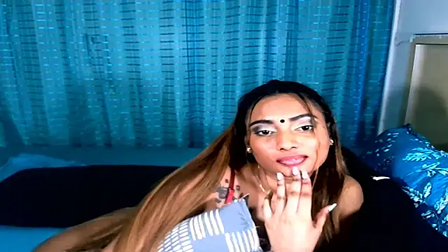 sexyindianchic webcam