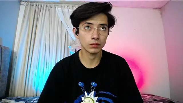 Yellowpokemon23 webcam