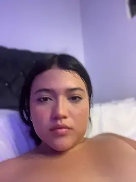 alisson_carolina73 webcam