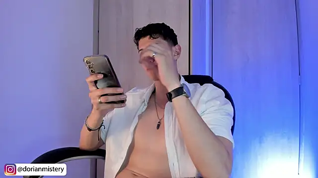 Dorianmistery2322_ webcam