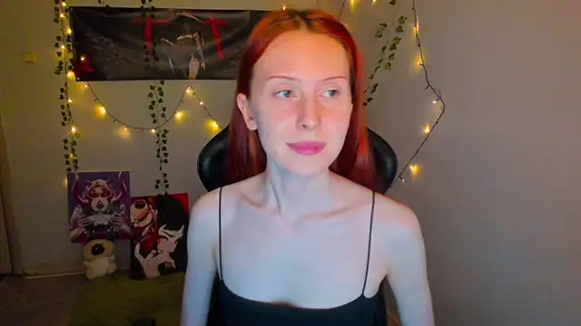 fruttitatti - FruttiTatti's free webcam - UK Sex Cams