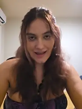 miarides19 (F teen) - Deep throat practice for 3 mins 🤤🤤