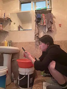 daaqnn (F milf) - 小粉塞屁眼。