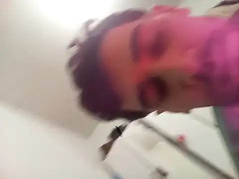 anonim_00 - Anonim_00's free webcam - UK Sex Cams