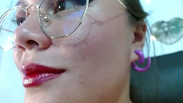 miss_evoleth2 webcam