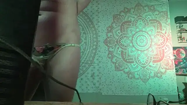 slankecrosdresser webcam