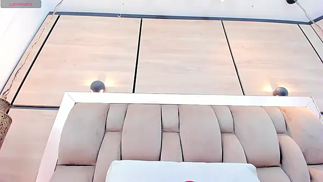 dorothy_vegga webcam