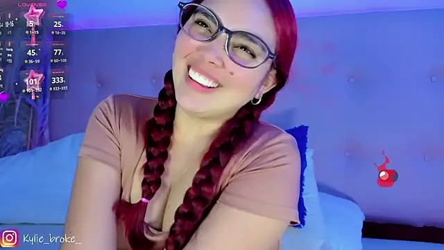 Kylie_brokee webcam