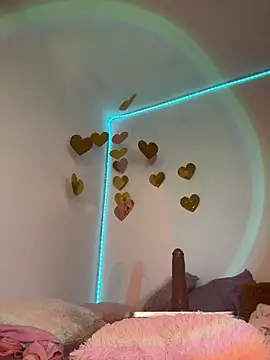 GiannaMagari_ webcam