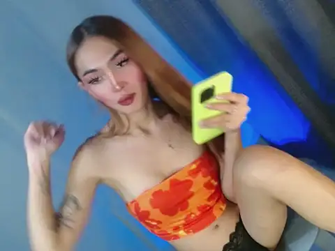 sweetfuckerbaby18 webcam