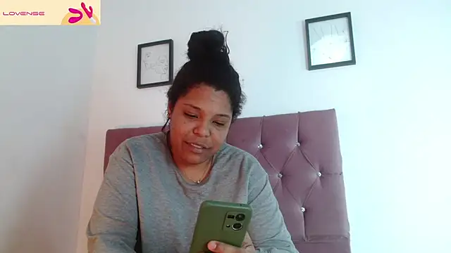 naomi_campbel_ webcam